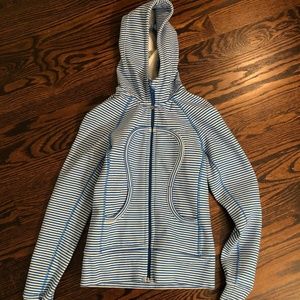 lululemon zip up